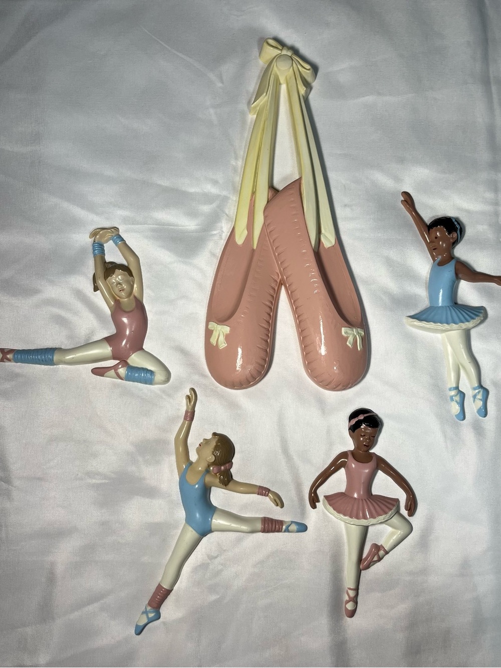 Vintage Homco Ballet Slippers Wall Decor Set of 5 Pink Blue Ballerina Dancer Art